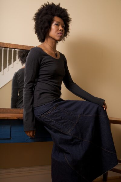 long-sleeve-scoop-black-001